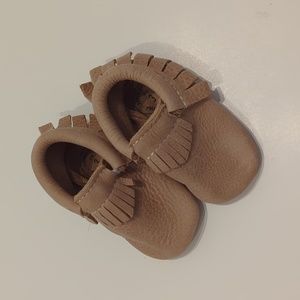 Freshly Picked Weathered Moccasin Baby Shoe
